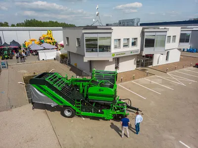 Agro-Sieć Maszyny Stargard | Dealer John Deere